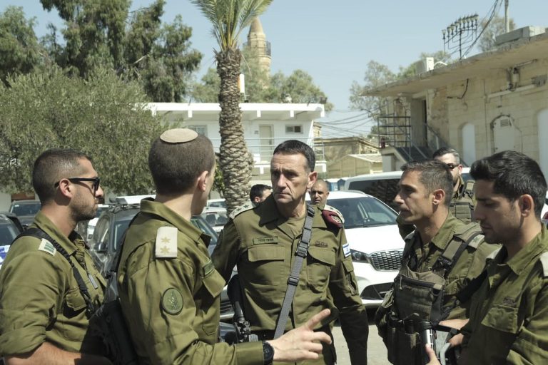 הרמטכל 02