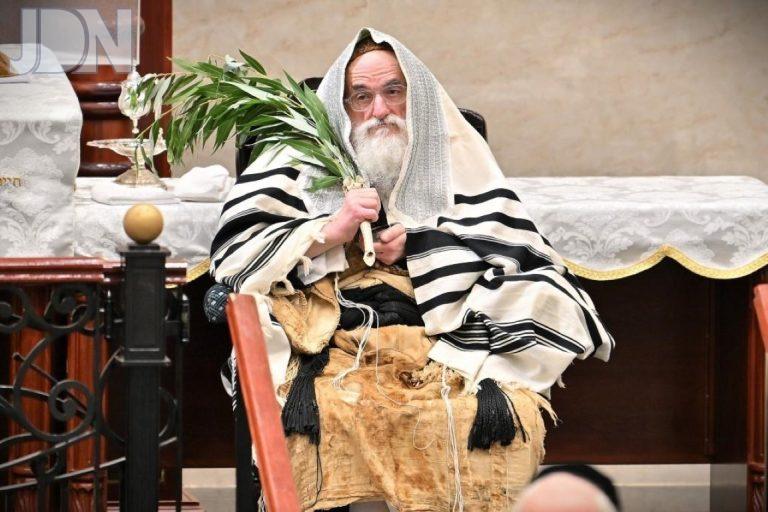 ויז'ניץ סוכות תשפ''ד (15)