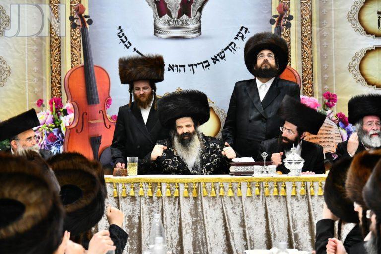 זוטשקא טיש חוה''מ סוכות (2)