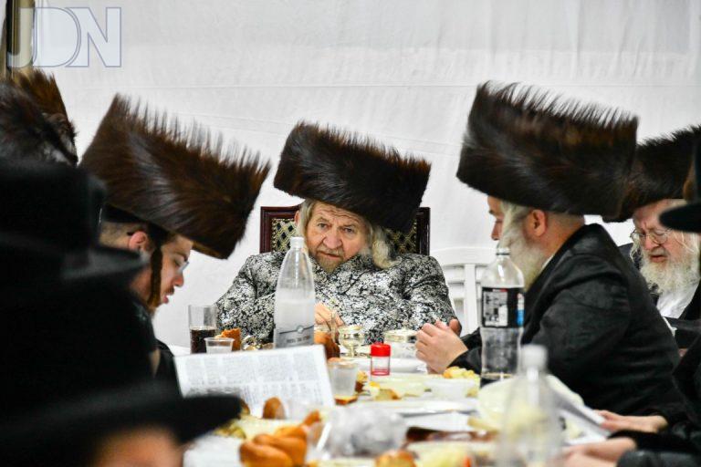 טעמשוואר סוכות פד (2)