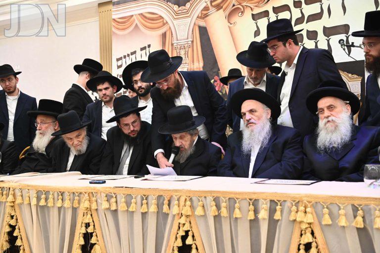 נכספה הכנסת ס''ת ב''ב (24)