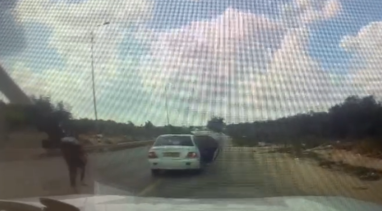 ‏‏צילום מסך (1033)