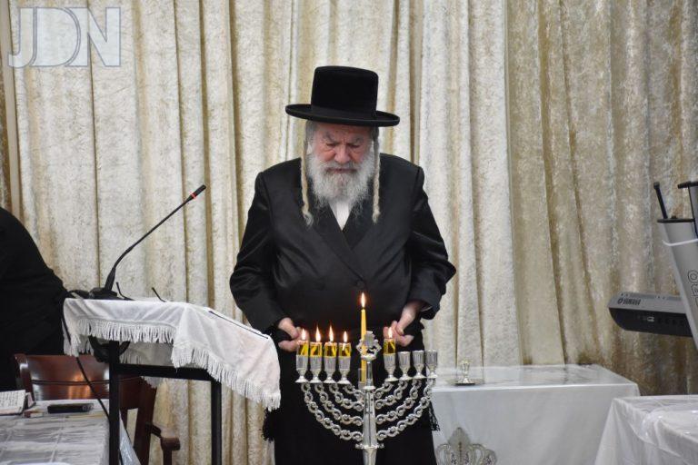 אשלג הדלקת נרות חנוכה (10)