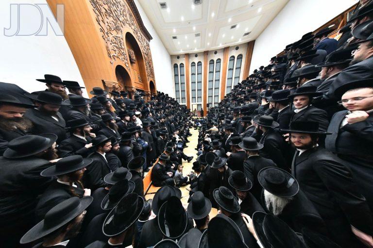 ביאלא חנוכה פד (6)