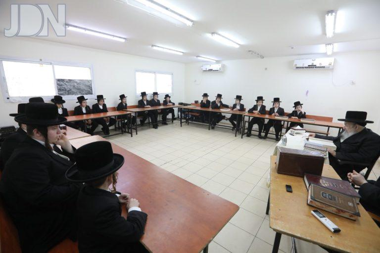 לעלוב מבחן בישיבה (5)