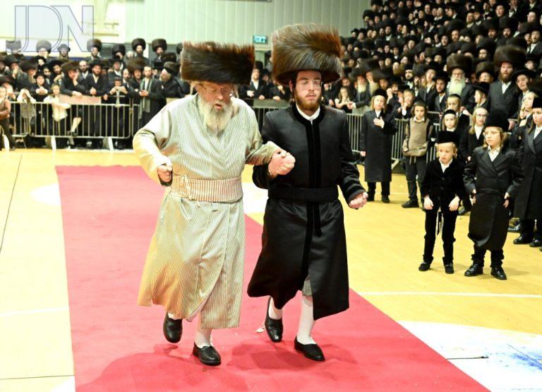 סאסוב פינסק קרלין ביאלא ארה''ב חתונה (95)