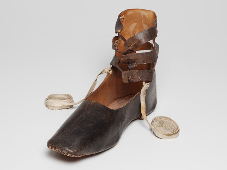 Halizah_shoe