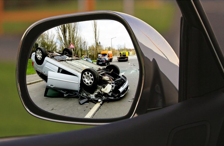 accident-1497295_1280