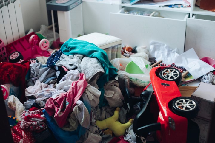 messy-room-disorder-concept-living-room-bedroom-scattered-clothes-stuff-floor (Small)