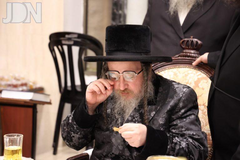 ביאלא ב''ב טו בשבט פד (10)