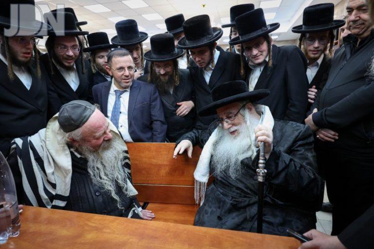 האדמו''ר מצאנז הרב יעקב עדס (7)