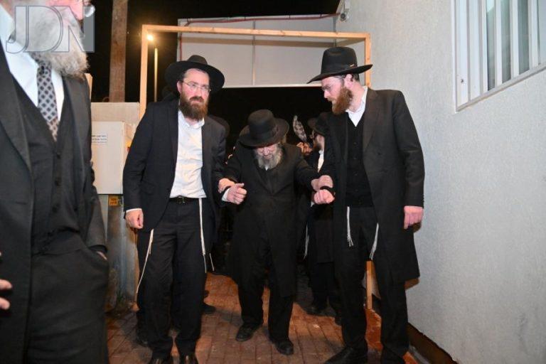 הגר''ד לנדו בטלז סטון (41)