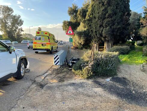 זירת התאונה הקטלנית בגביש 4 צילום תיעוד מבצעי מד''א