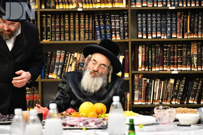 לעלוב ב''ב טו בשבט פד (10)