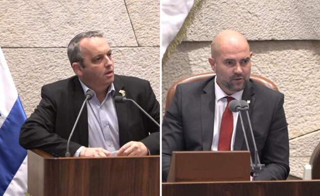 POLITICS_1302_re_autoOrient_i
