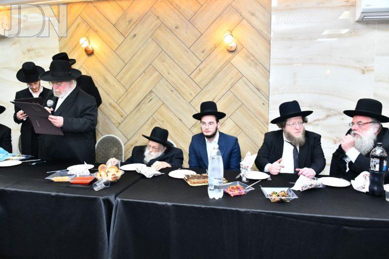הגר''מ גריינמן אירוסין לנכד (14)
