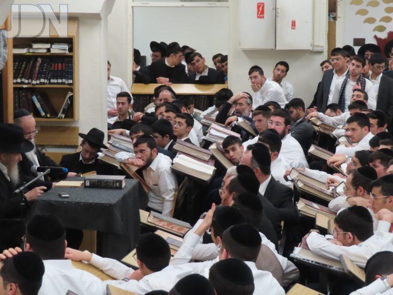 רבי דן סגל ישיבת מאור התורה (2)