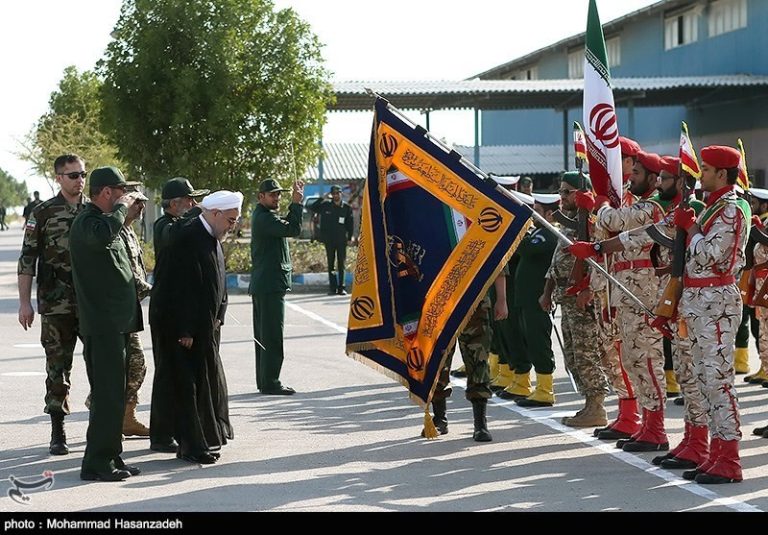 President_Rouhani_visits_IRGCN_HQ_in_Bandar_Abbas_(16)