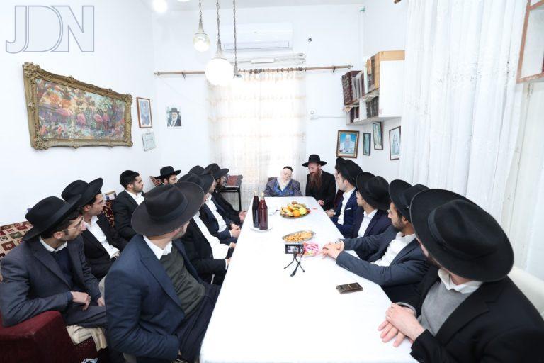 אברכי הכולל תורת יוסף ברשותו של הרב חיים שמעון רביע צילום דוד ארזני (5)