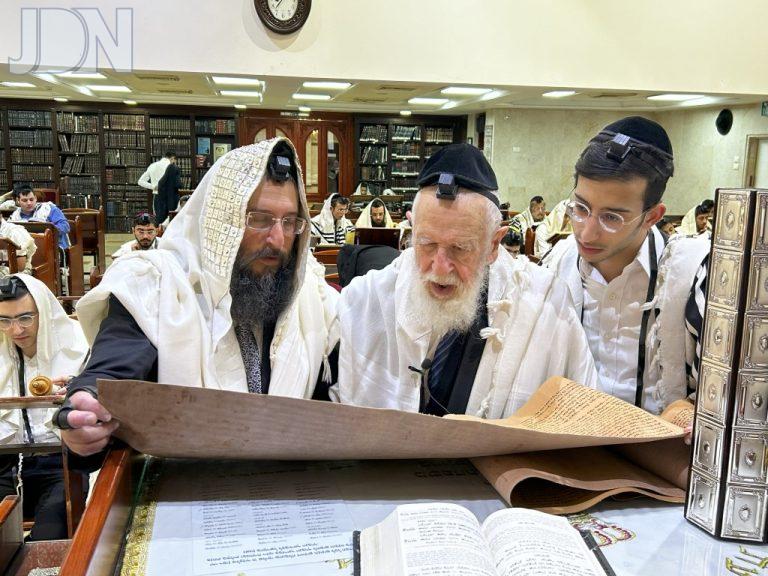 הגר''א טופיק מגילה פורים פד (6)