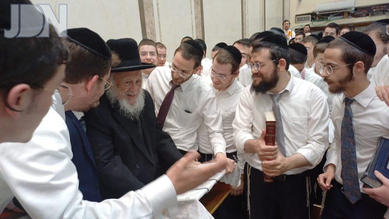 הגרב''ד פוברסקי פוניבז' ליל פורים (4)