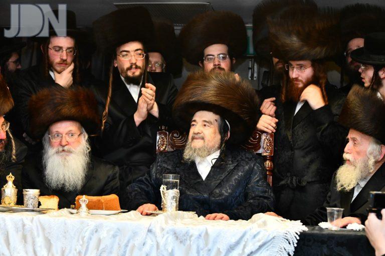 חתונה נכד הרב שכטר (24)