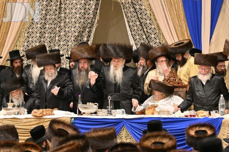 טשארנאביל קאלוב תולדות אברהם יצחק חתונה (44)