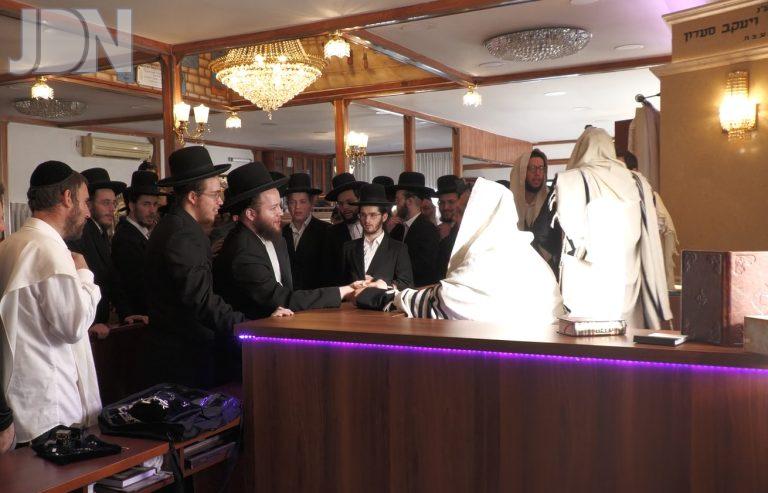 ישיבת גור אצל הינוקא (7)