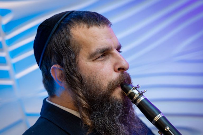 נגן הקלרינט דוד קליגר - צילום מוטי טוויל