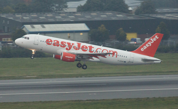 EASYJET_H_i