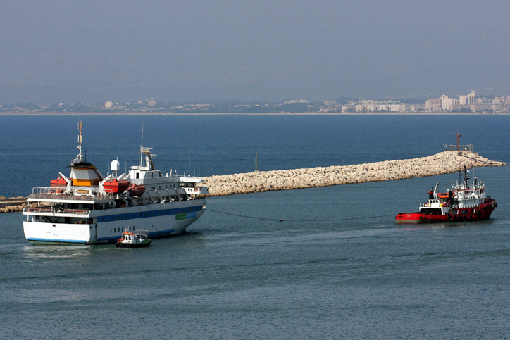 cruise liner Mavi Marmara