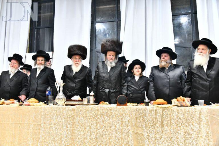 דינוב בר מצוה (8)