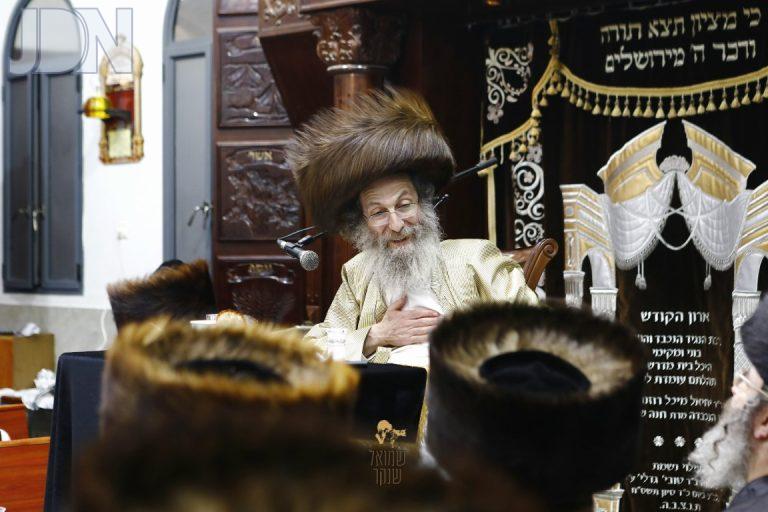 הגרא''א בידרמן מלוה מלכה בחיפה (7)