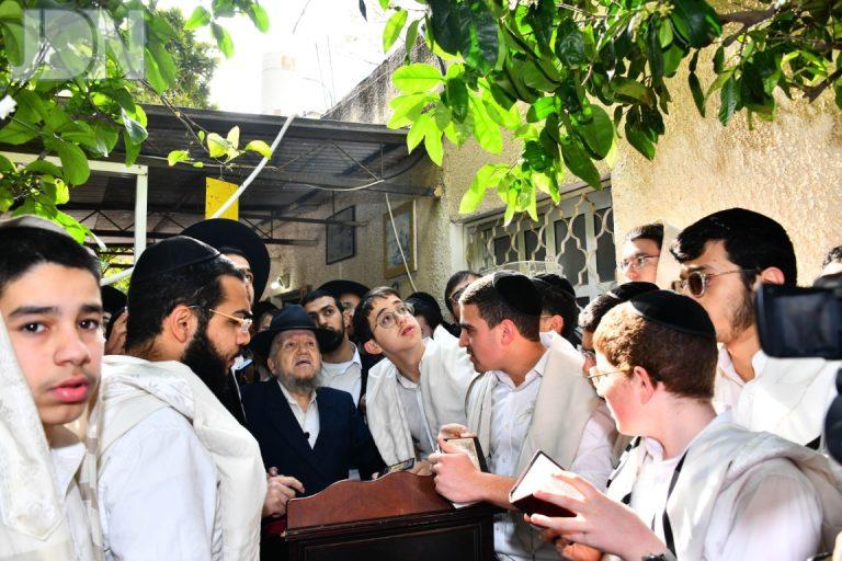 הגר''מ מאזוז ברכת האילנות (23)