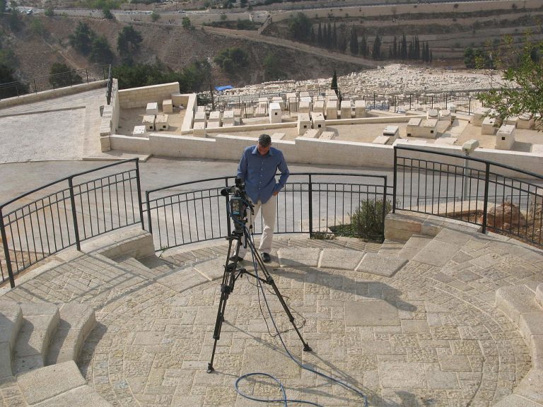 Elyas_karram_at_Aljazeera_from_Jerusalem