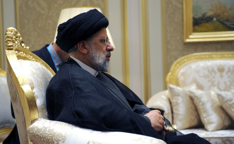 Vladimir_Putin_and_Ebrahim_Raisi_(2022-06-29)_04