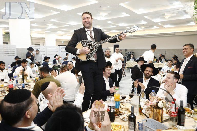 אור תורה רכסים הכנסת ס''ת (36)