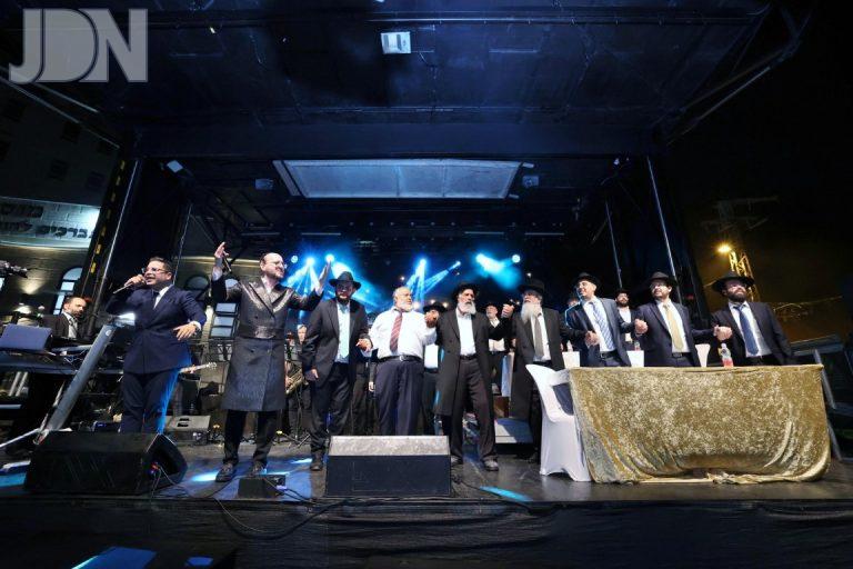 הגר''ש מחפוד הדלקה ל''ג בעומר (27)