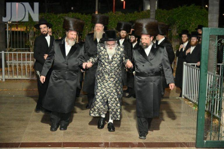 ויז'ניץ ביקור באשדוד ח''א (2)