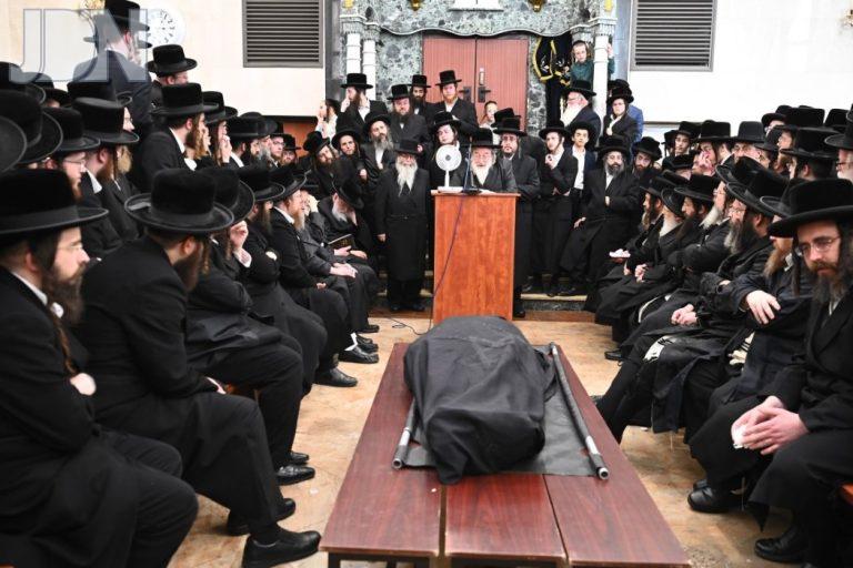 ספינקא לוויה דייטש (21)