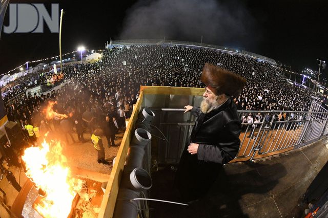 ראחמיסטריווקא-הדלקה-לג-בעומר-תשפג-מירון-41-scaled_640x426