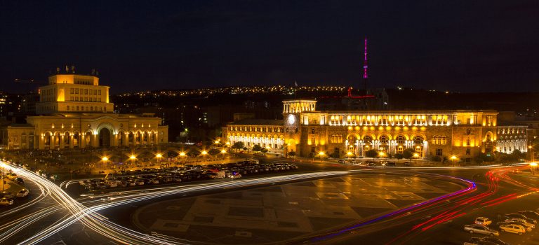 Հանրապետության_Հրապարակ