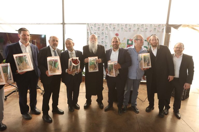 עלה מחסיה (9)