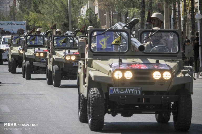 Safir_parade