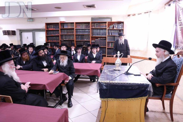 ישיבת חיי תורה האדמו''ר מלויצק (5)