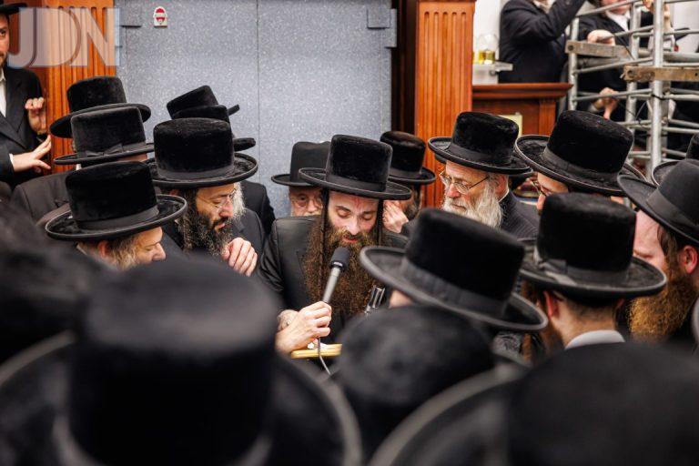 קאסוב לווייה (72)
