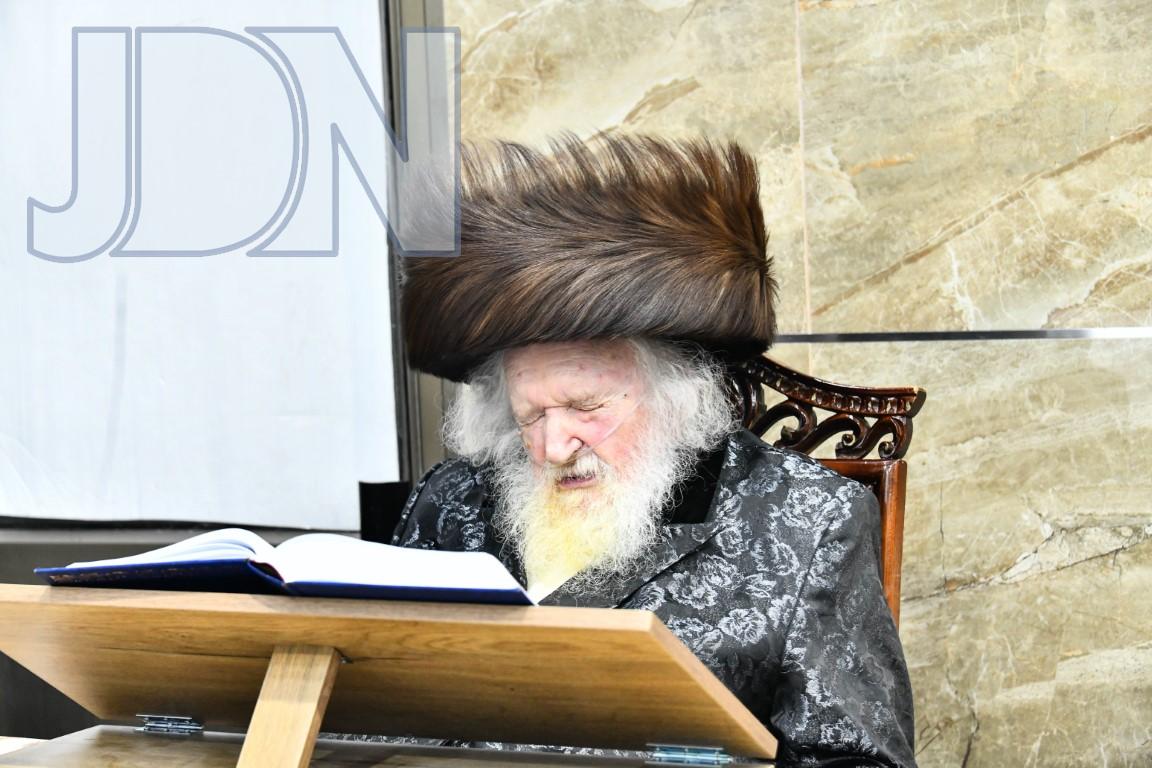 הם מתנבאים – וזה לא קורה: הדברים החריפים של מרן פוסק הדור על ה'נביאים' מטעם עצמם