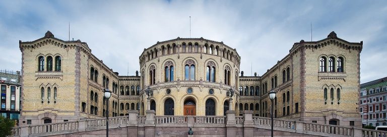 Stortinget,_Oslo,_Norway_(cropped)