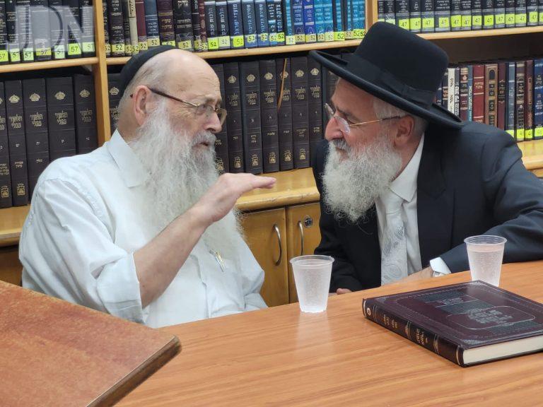 הגר''מ עמוס עם הגר''מ מאיה (6)