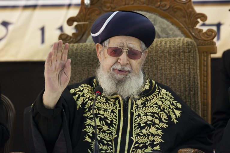 רבי-עובדיה-יוסף-1536x1024-1-768x512